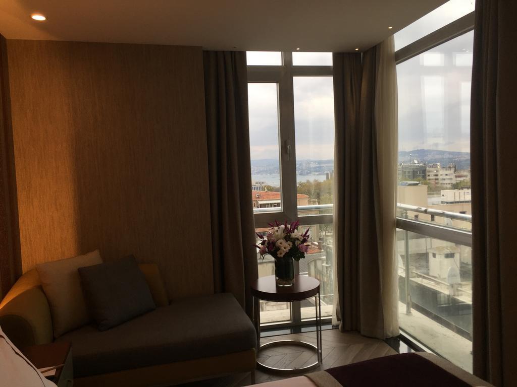 Готель Taksim Gonen