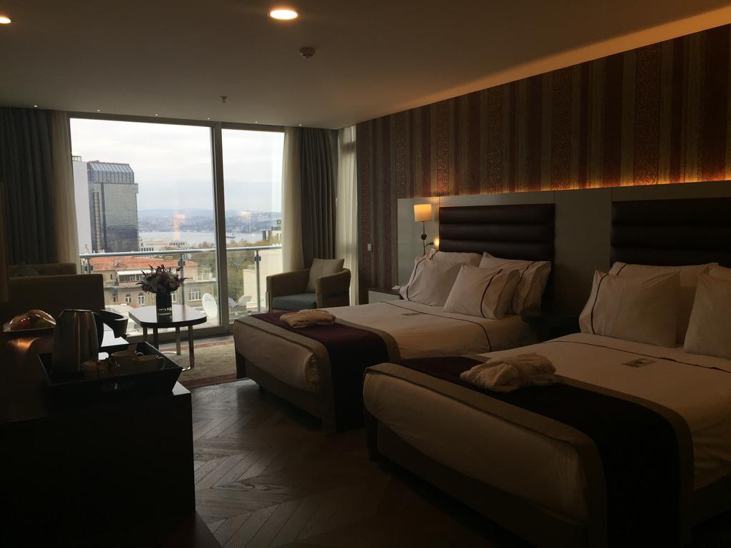 Готель Taksim Gonen 4*