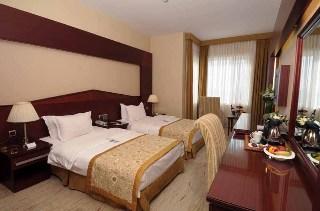 Taksim Gonen Hotel 4*